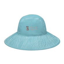 Wide brim bucket hat